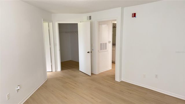 7350 WESTPOINTE BOULEVARD 213, Orlando, FL 32835