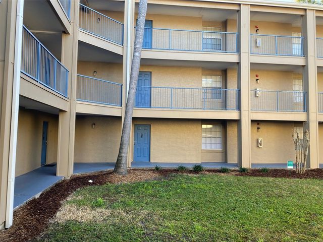 7350 WESTPOINTE BOULEVARD 213, Orlando, FL 32835