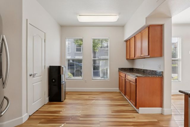 5547 Tares Cir, Elk Grove, CA 95757