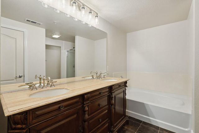 5547 Tares Cir, Elk Grove, CA 95757