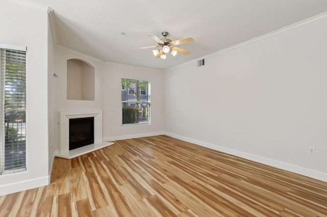 5547 Tares Cir, Elk Grove, CA 95757