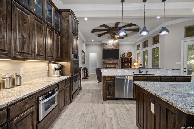247 Double Gate, Castroville, TX 78009