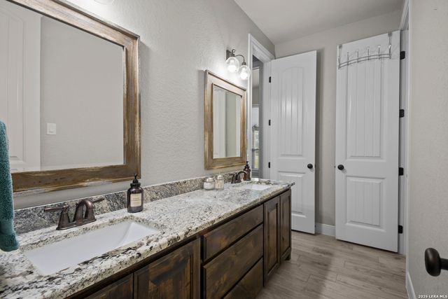 247 Double Gate, Castroville, TX 78009