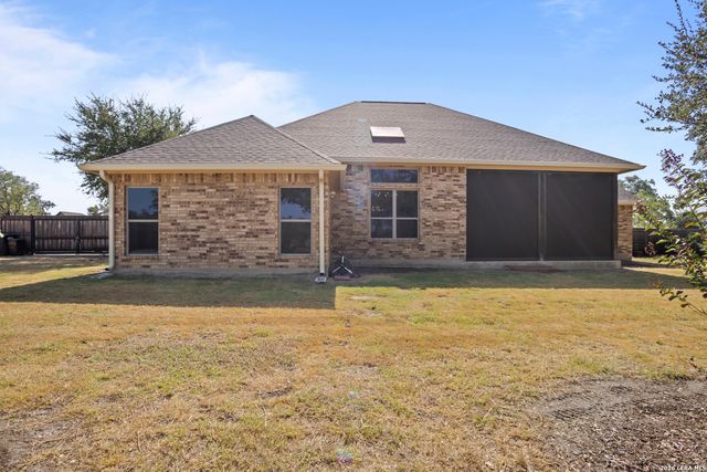 247 Double Gate, Castroville, TX 78009