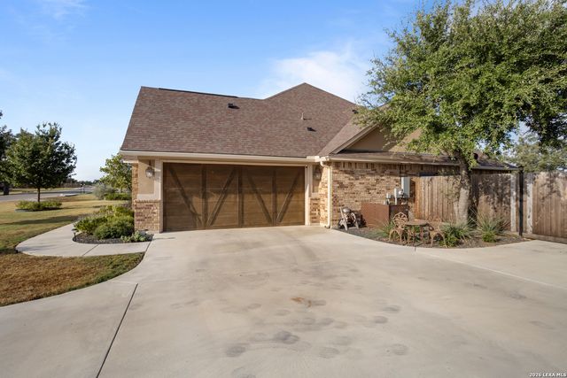 247 Double Gate, Castroville, TX 78009