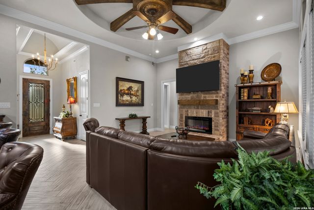 247 Double Gate, Castroville, TX 78009