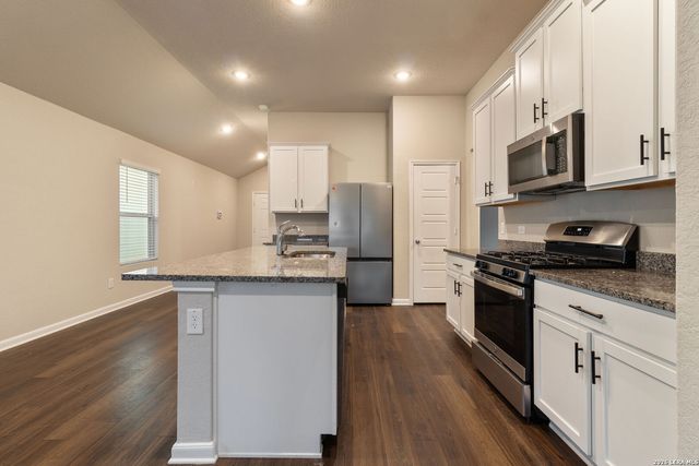 13630 MINERAL WL, San Antonio, TX 78253