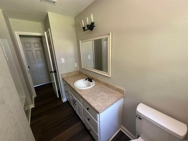 619 Hoover Street, Malvern, AR 72104