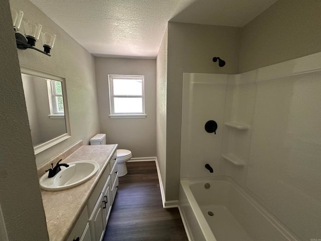 619 Hoover Street, Malvern, AR 72104