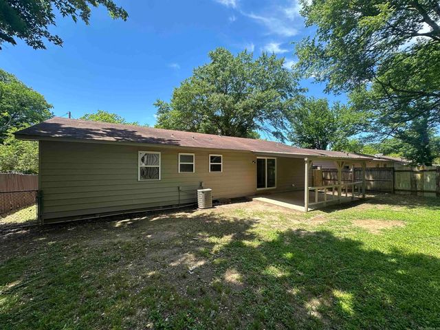 619 Hoover Street, Malvern, AR 72104