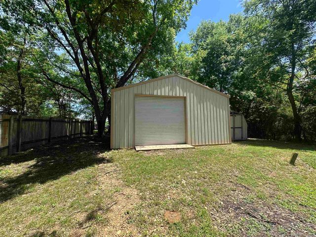 619 Hoover Street, Malvern, AR 72104