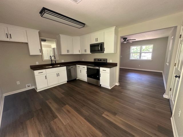 619 Hoover Street, Malvern, AR 72104