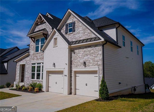 946 Keystone Drive, Woodstock, GA 30188