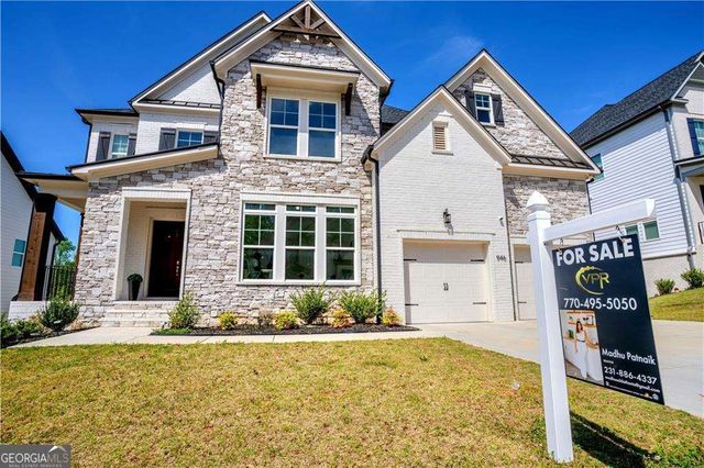 946 Keystone Drive, Woodstock, GA 30188