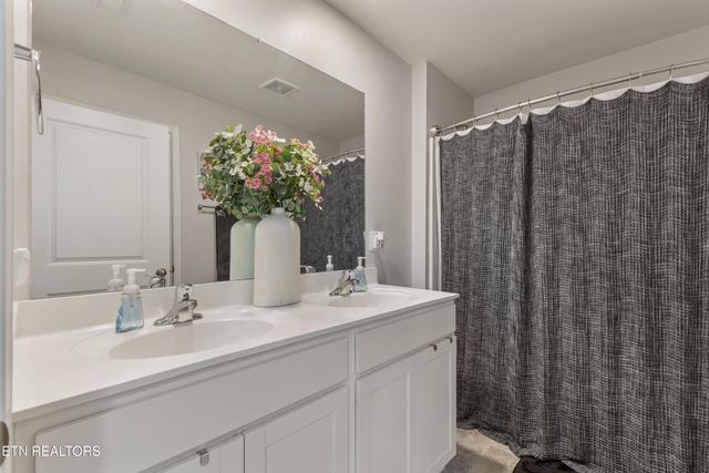 5027 Cottonseed Way, Morristown, TN 37813
