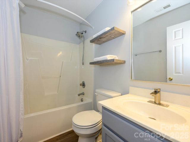 7036 Davis Forest Lane, Charlotte, NC 28262