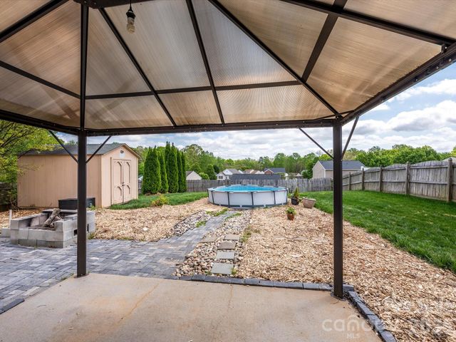 7036 Davis Forest Lane, Charlotte, NC 28262