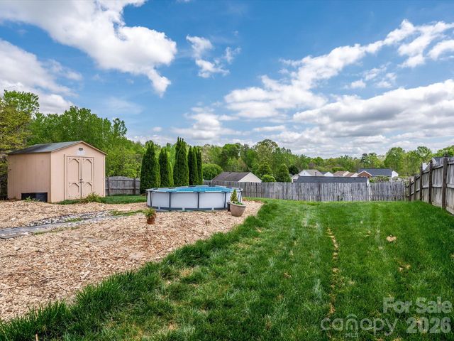 7036 Davis Forest Lane, Charlotte, NC 28262