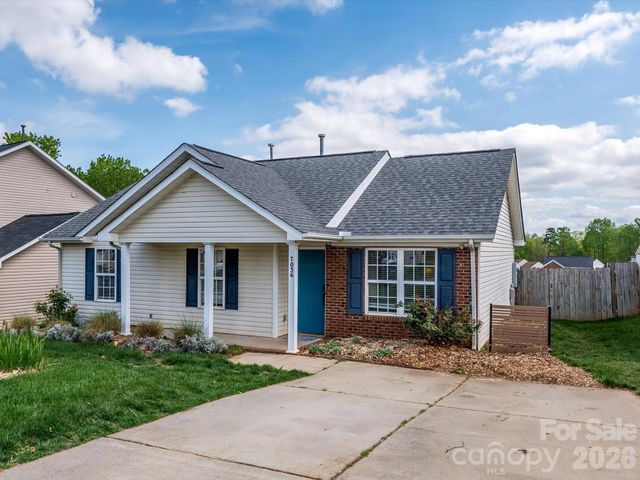 7036 Davis Forest Lane, Charlotte, NC 28262