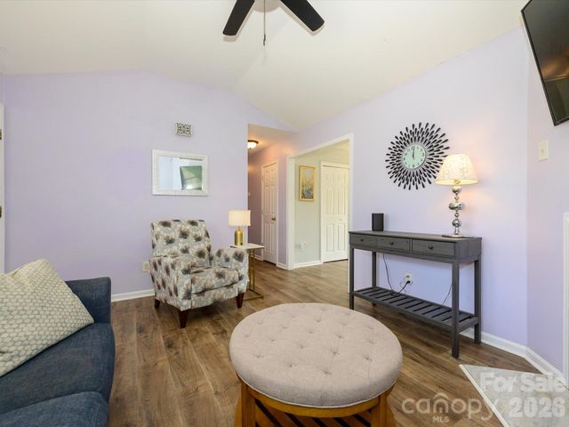 7036 Davis Forest Lane, Charlotte, NC 28262