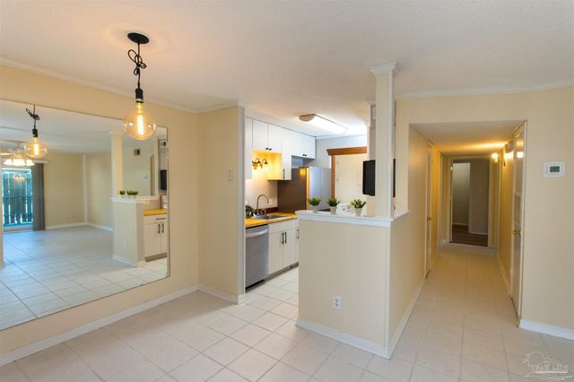 2299 Scenic Hwy R10, Pensacola, FL 32503