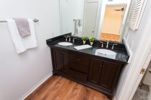 2299 Scenic Hwy R10, Pensacola, FL 32503