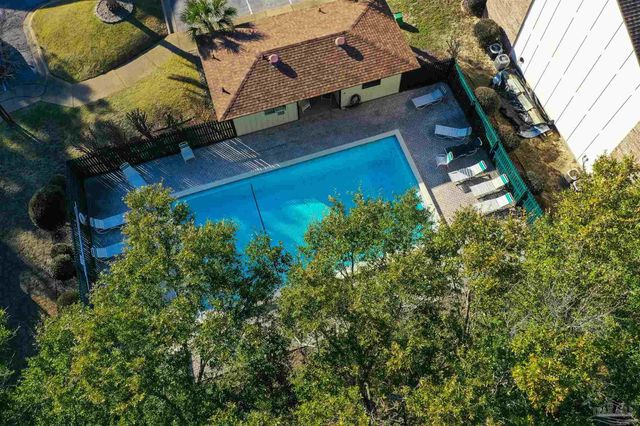 2299 Scenic Hwy R10, Pensacola, FL 32503