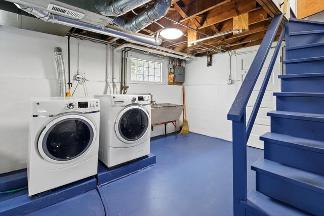4714 W warwick Avenue, Chicago, IL 60641