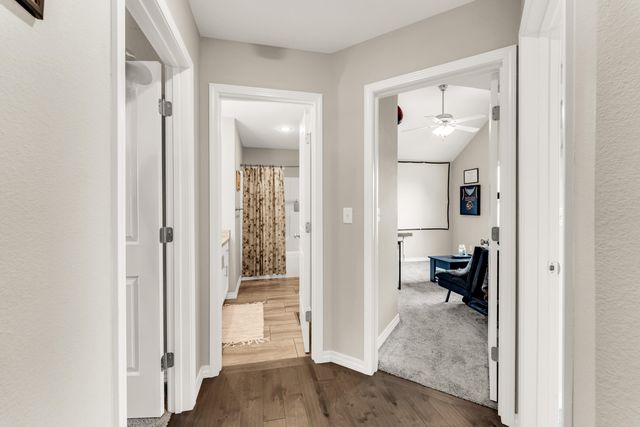 876 E Ozark Jubilee Road, Nixa, MO 65714