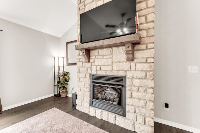 876 E Ozark Jubilee Road, Nixa, MO 65714