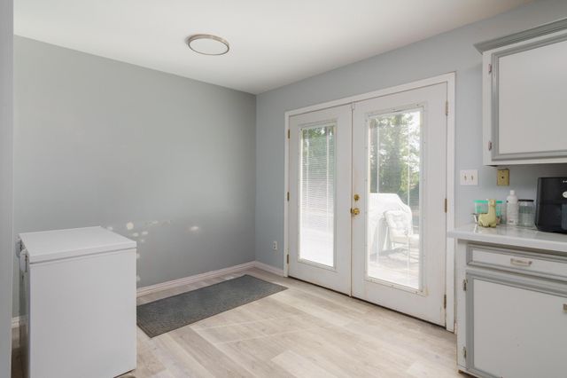 101 Pinewood Dr., Hattiesburg, MS 39402