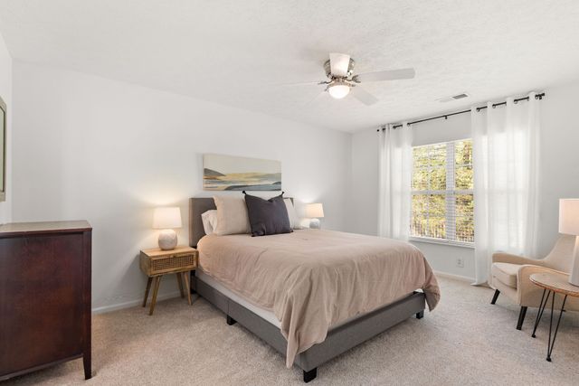 2020 Stanford Village Dr, Antioch, TN 37013