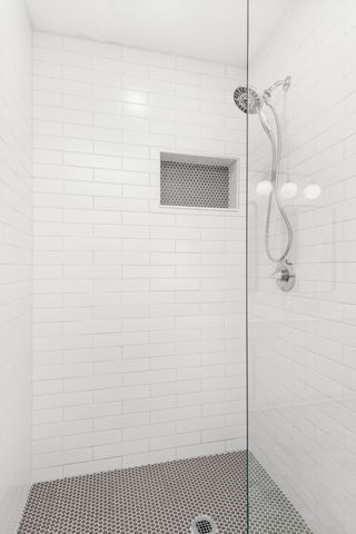 2020 Stanford Village Dr, Antioch, TN 37013