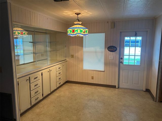 528 SKYLINE DRIVE W, Lakeland, FL 33801