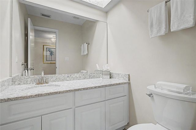 450 CYPRESS CREEK CIRCLE, Oldsmar, FL 34677