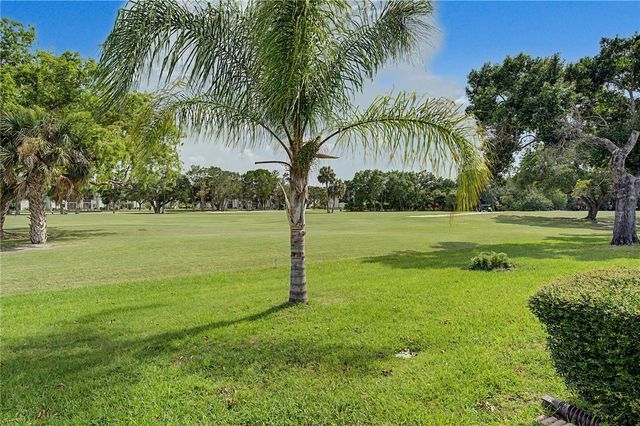 450 CYPRESS CREEK CIRCLE, Oldsmar, FL 34677