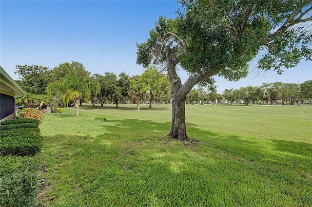 450 CYPRESS CREEK CIRCLE, Oldsmar, FL 34677