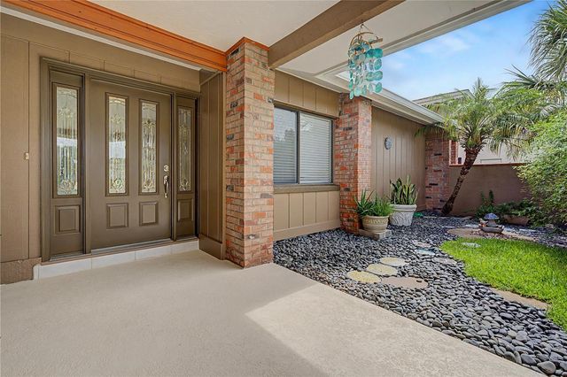450 CYPRESS CREEK CIRCLE, Oldsmar, FL 34677