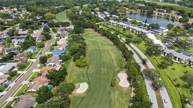 450 CYPRESS CREEK CIRCLE, Oldsmar, FL 34677