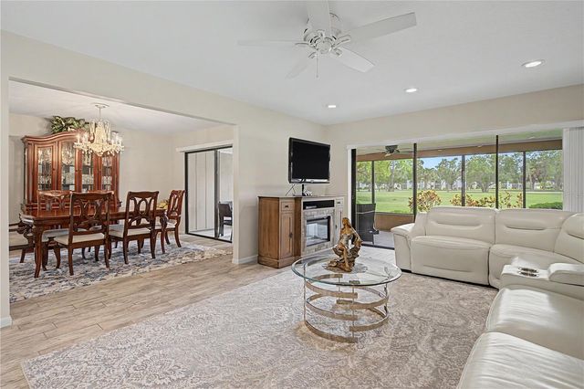 450 CYPRESS CREEK CIRCLE, Oldsmar, FL 34677