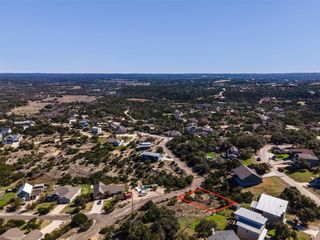10702 Lake Park DR, Dripping Springs, TX 78620
