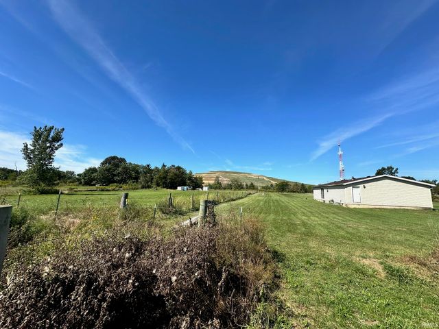 60076 County Road 9, Elkhart, IN 46517