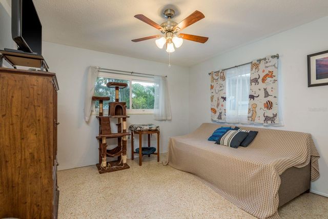 6377 13TH AVENUE N, St Petersburg, FL 33710