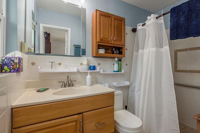 6377 13TH AVENUE N, St Petersburg, FL 33710