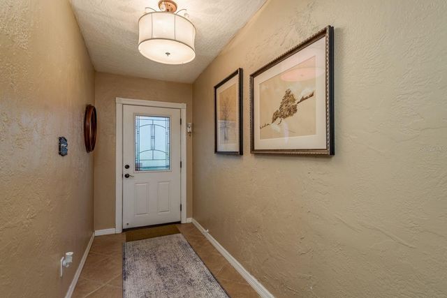 6377 13TH AVENUE N, St Petersburg, FL 33710