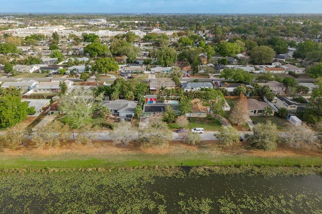 6377 13TH AVENUE N, St Petersburg, FL 33710