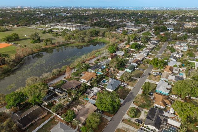 6377 13TH AVENUE N, St Petersburg, FL 33710