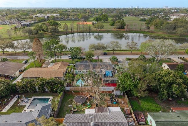 6377 13TH AVENUE N, St Petersburg, FL 33710