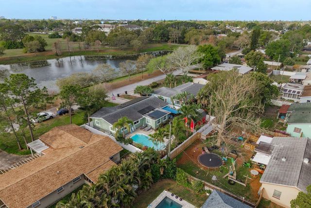 6377 13TH AVENUE N, St Petersburg, FL 33710