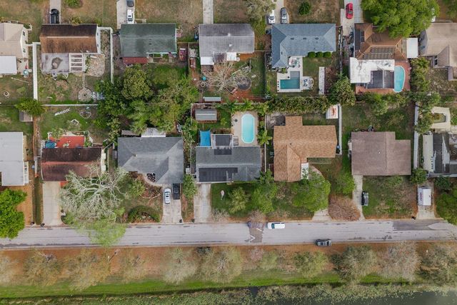 6377 13TH AVENUE N, St Petersburg, FL 33710